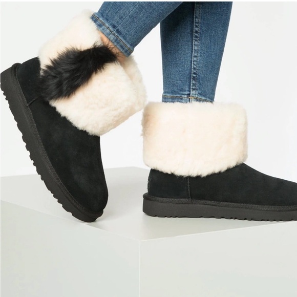 Women’s UGG Boots Size 11 LIKE NEW